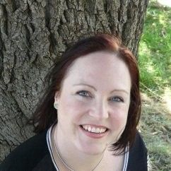 Catriona Meere - Experienced Career Consultant, working with clients from the public and private sectors, from all industries and backgrounds, and at all career stages, from students and graduates through to senior executives. Photo of Catriona Meere